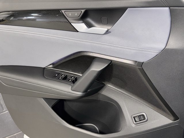 New 2026 Volkswagen Tiguan SE image 23