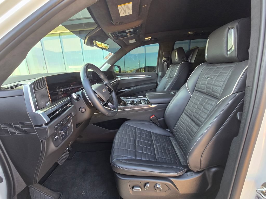 Used 2025 Cadillac Escalade V w/ LPO, Floor Liner Package AWD/4WD image 13