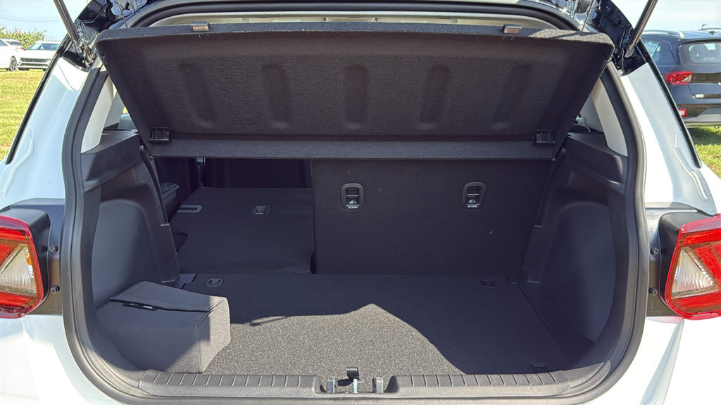 New 2026 Hyundai Venue SEL FWD image 10