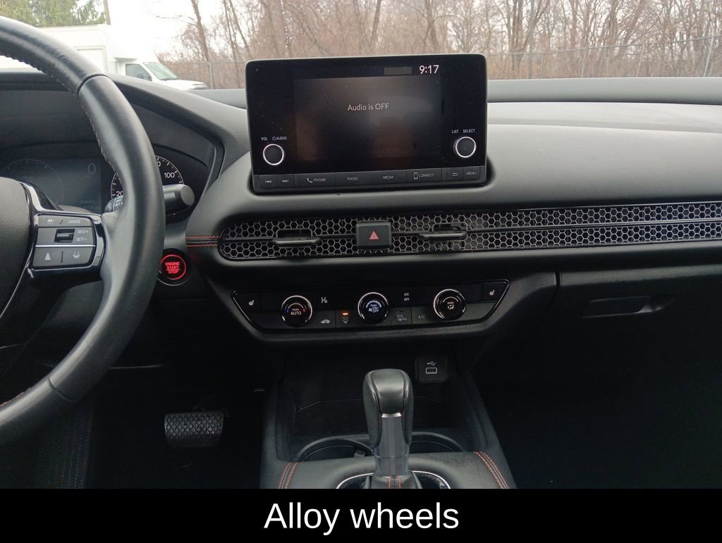 Used 2024 Honda HR-V Sport image 17