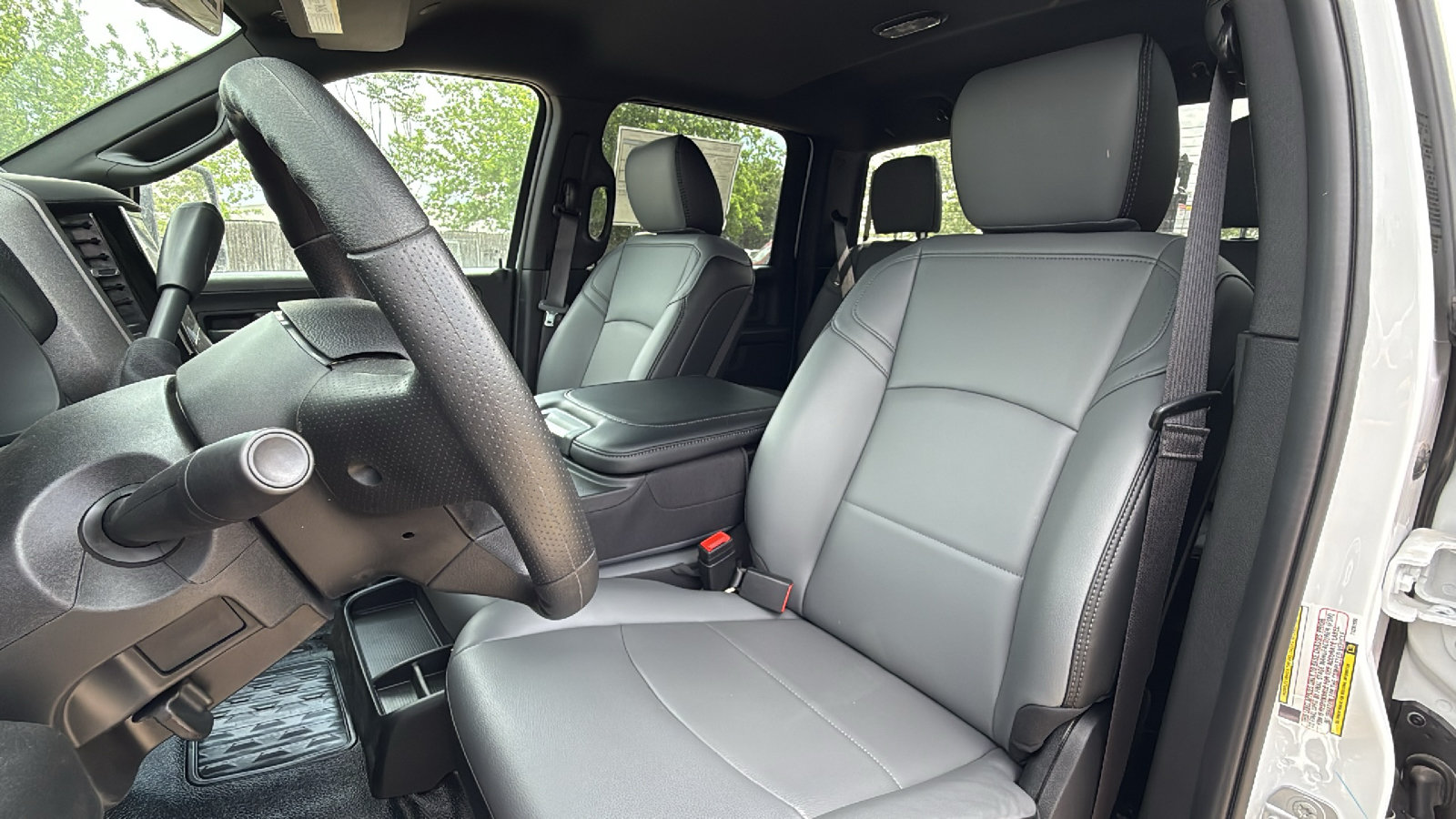 New 2026 RAM 3500 Tradesman w/ Chrome Appearance Group A AWD/4WD image 17