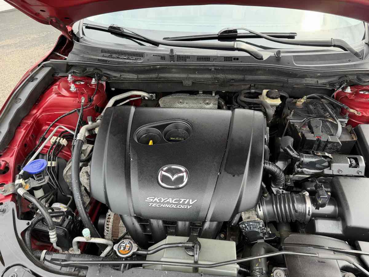 Used 2015 MAZDA MAZDA3 i Touring FWD image 21