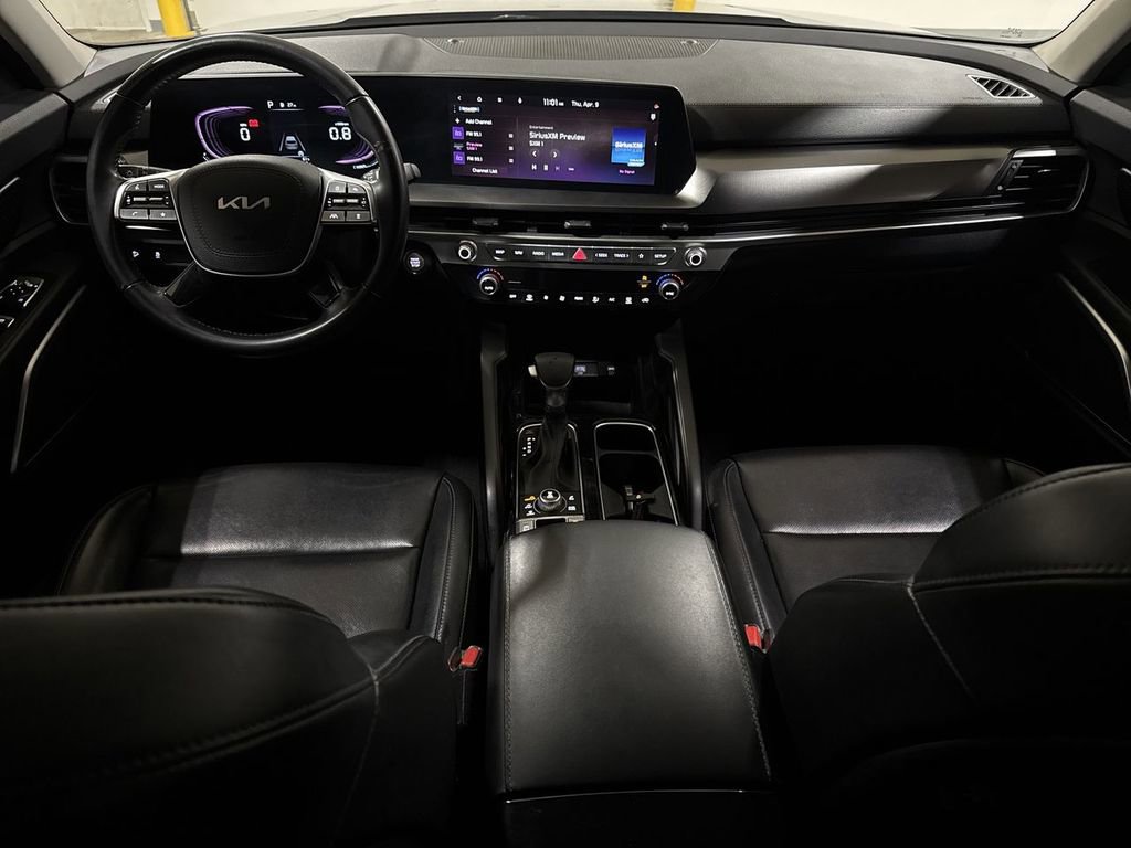 Used 2024 Kia Telluride LX image 10