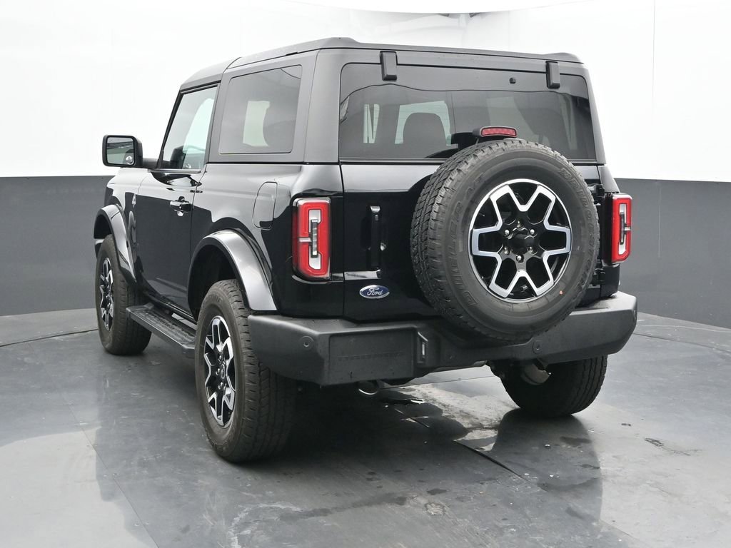 Used 2022 Ford Bronco Outer Banks image 9