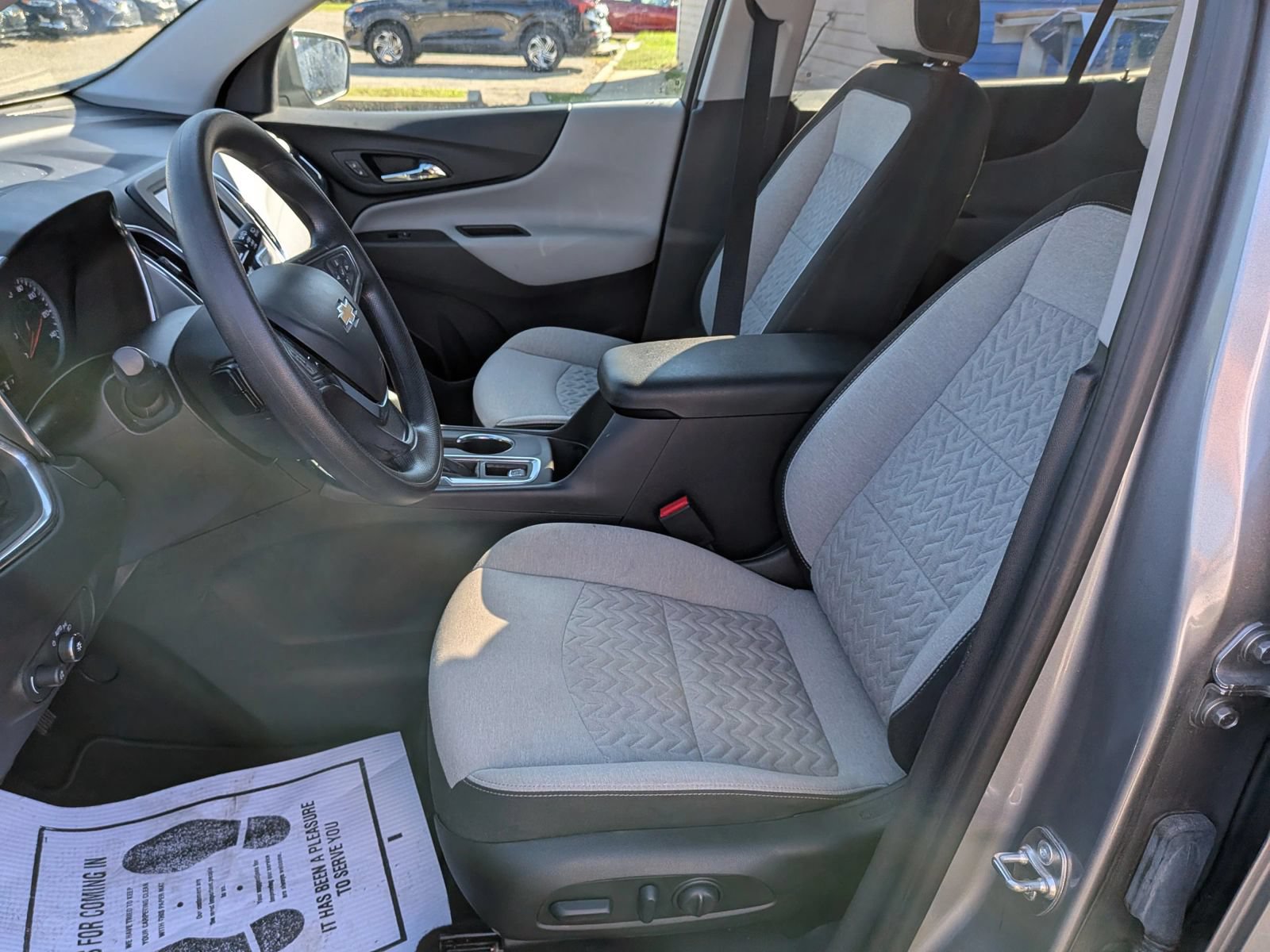 Used 2024 Chevrolet Equinox LS FWD image 22