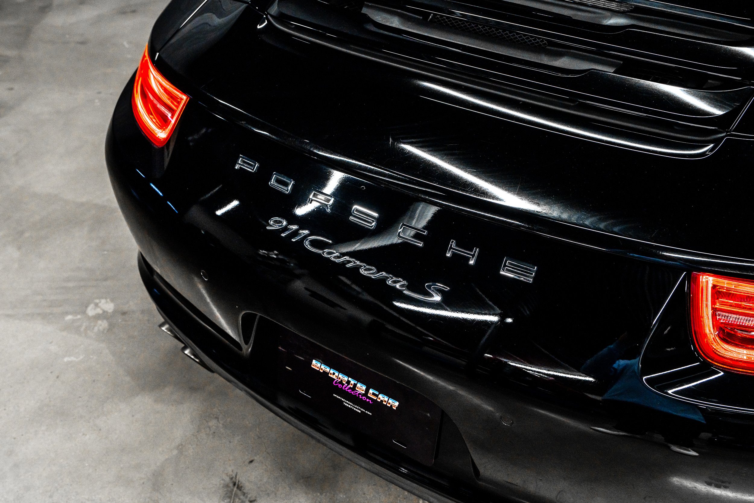 Used 2015 Porsche 911 Carrera S RWD image 15