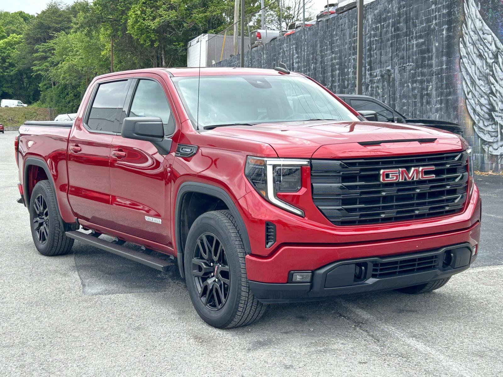 Used 2024 GMC Sierra 1500 Elevation