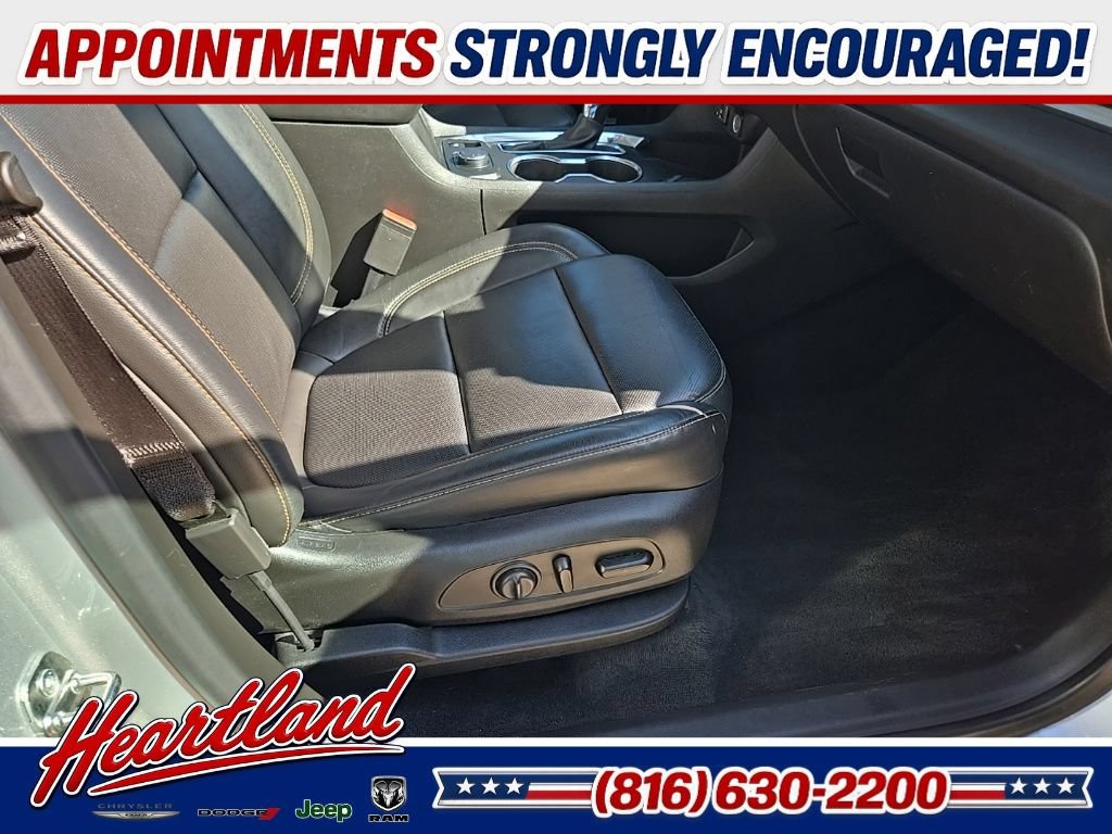 Used 2021 Chevrolet Traverse Premier AWD/4WD image 73