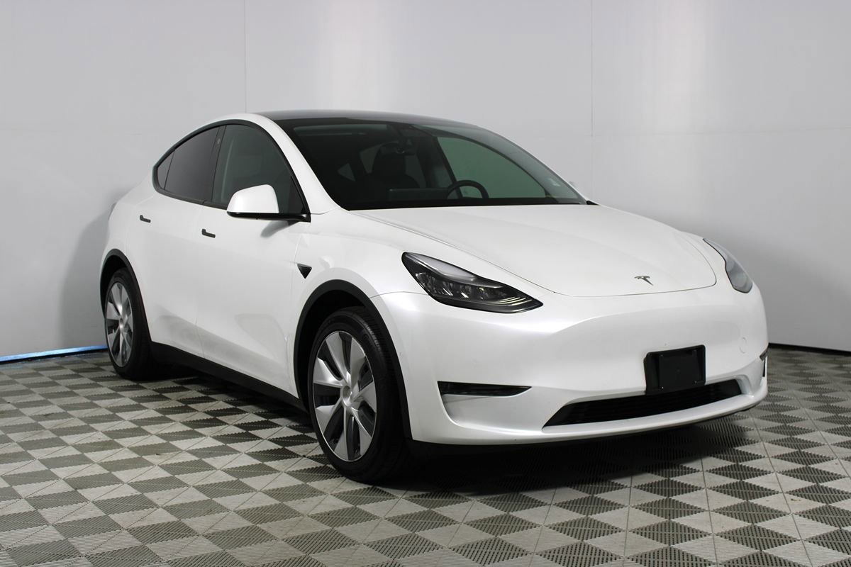 Used 2021 Tesla Model Y Long Range AWD/4WD image 26