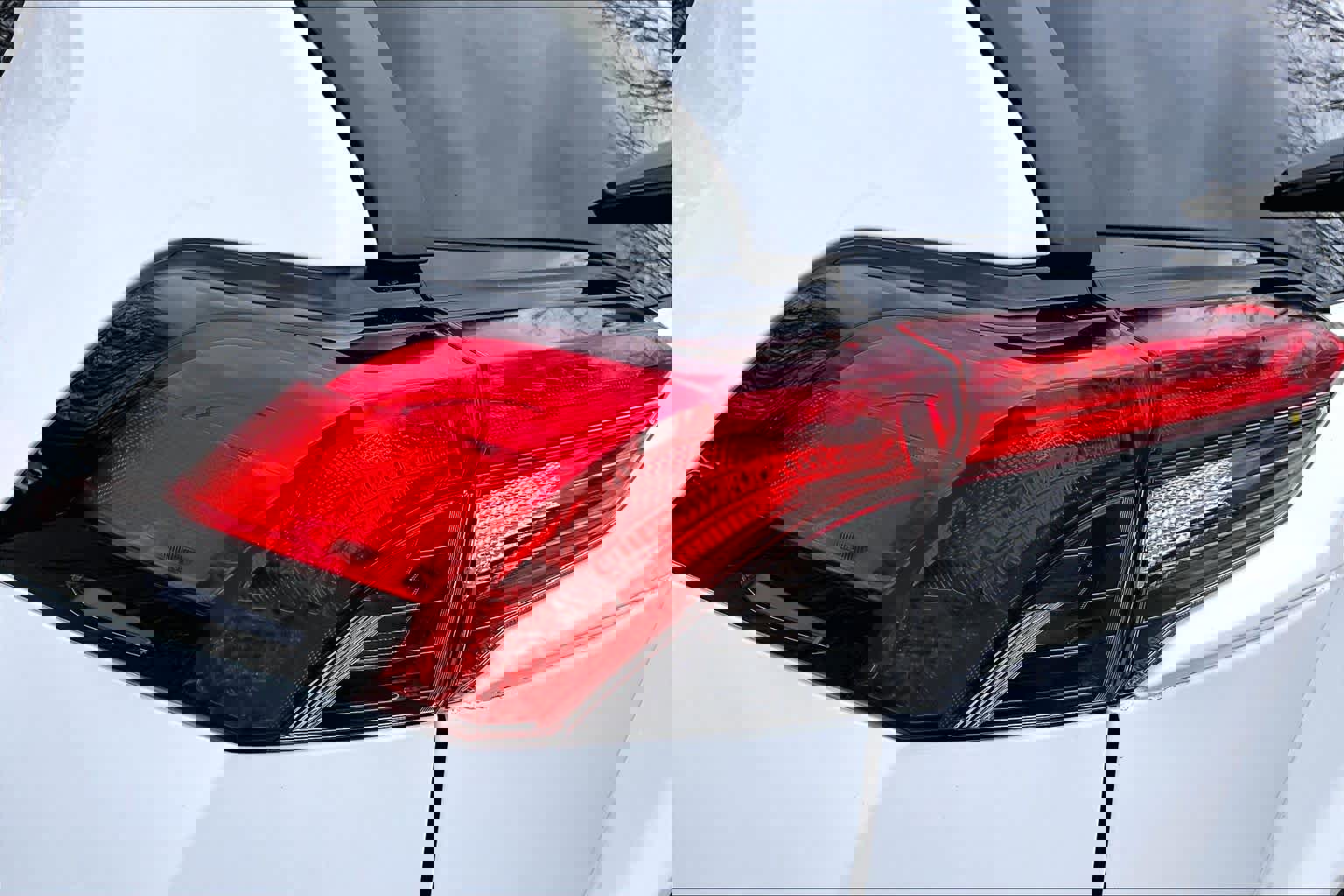 Certified 2024 Toyota RAV4 XLE w/ Convenience Package image 27