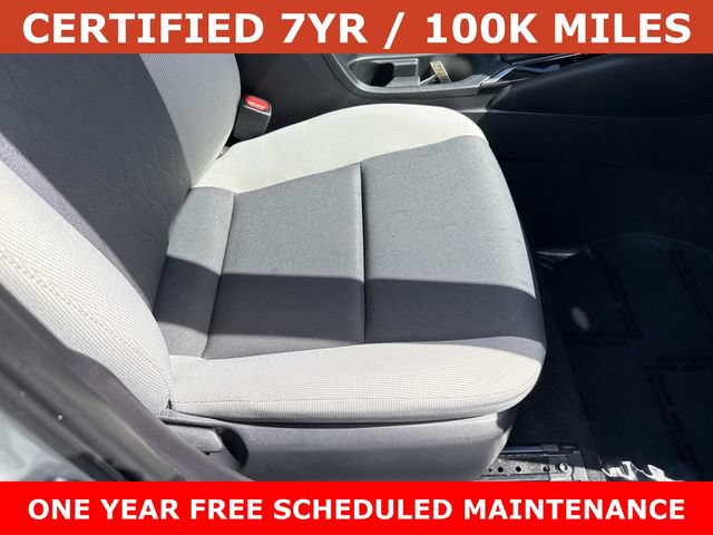 Used 2025 Toyota Corolla LE FWD image 10