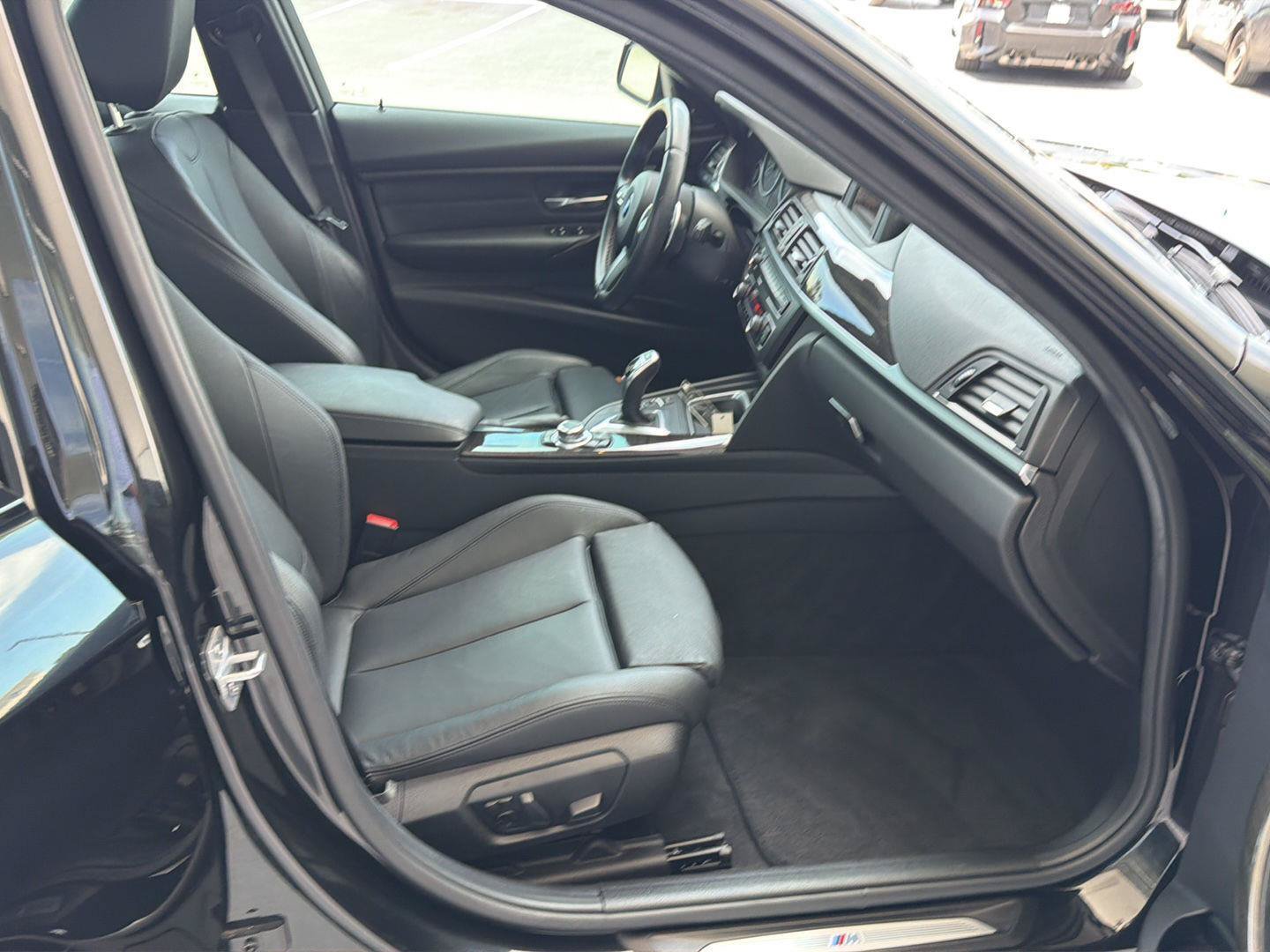 Used 2015 BMW 335i Sedan RWD image 13