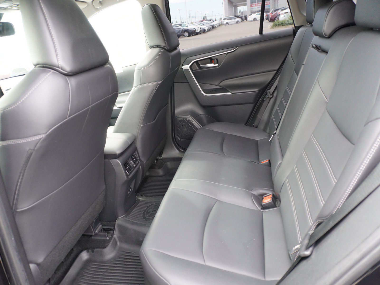 Used 2024 Toyota RAV4 XLE Premium w/ Weather Package AWD/4WD image 13