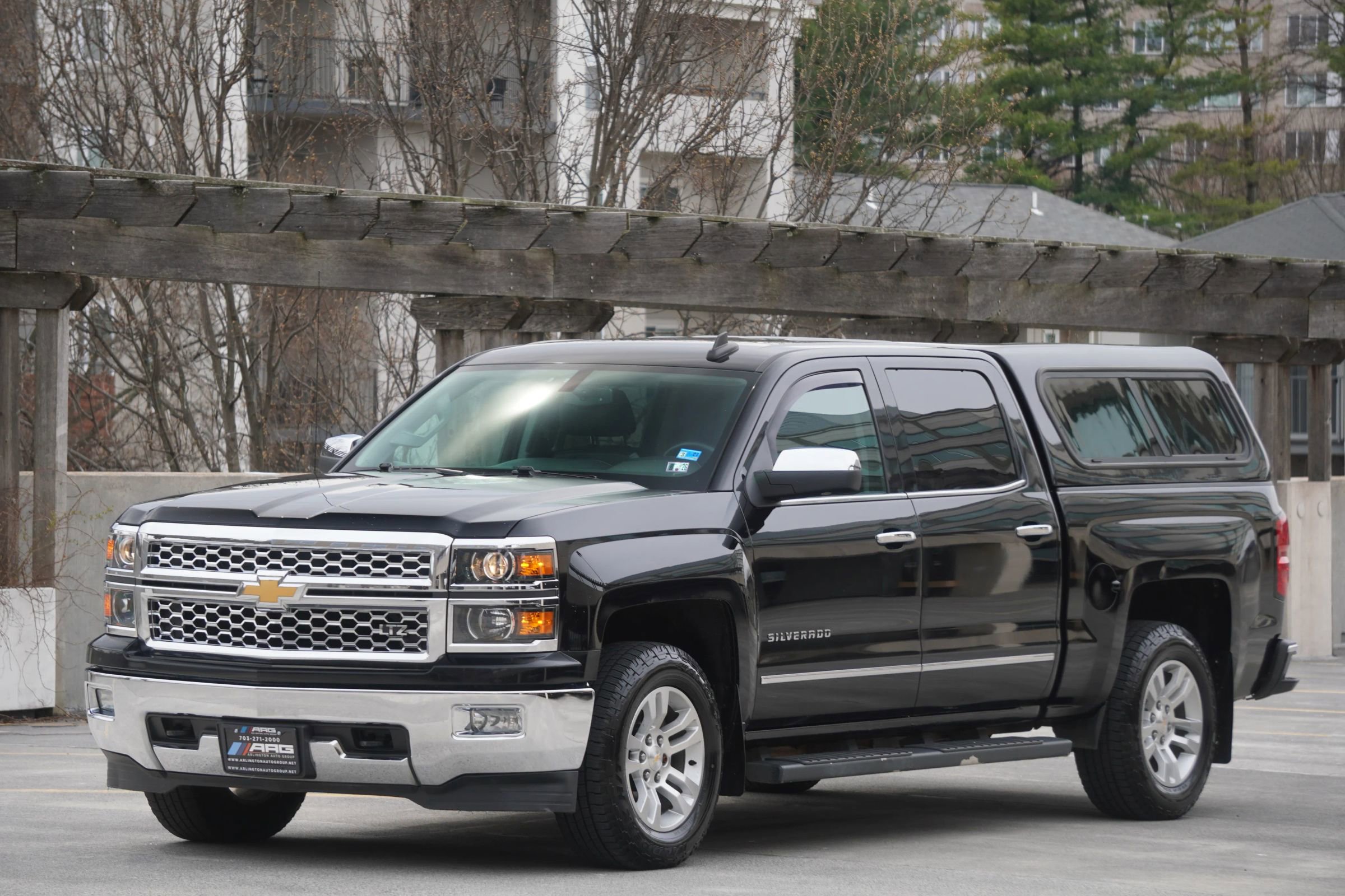Used 2015 Chevrolet Silverado 1500 LTZ AWD/4WD image 6