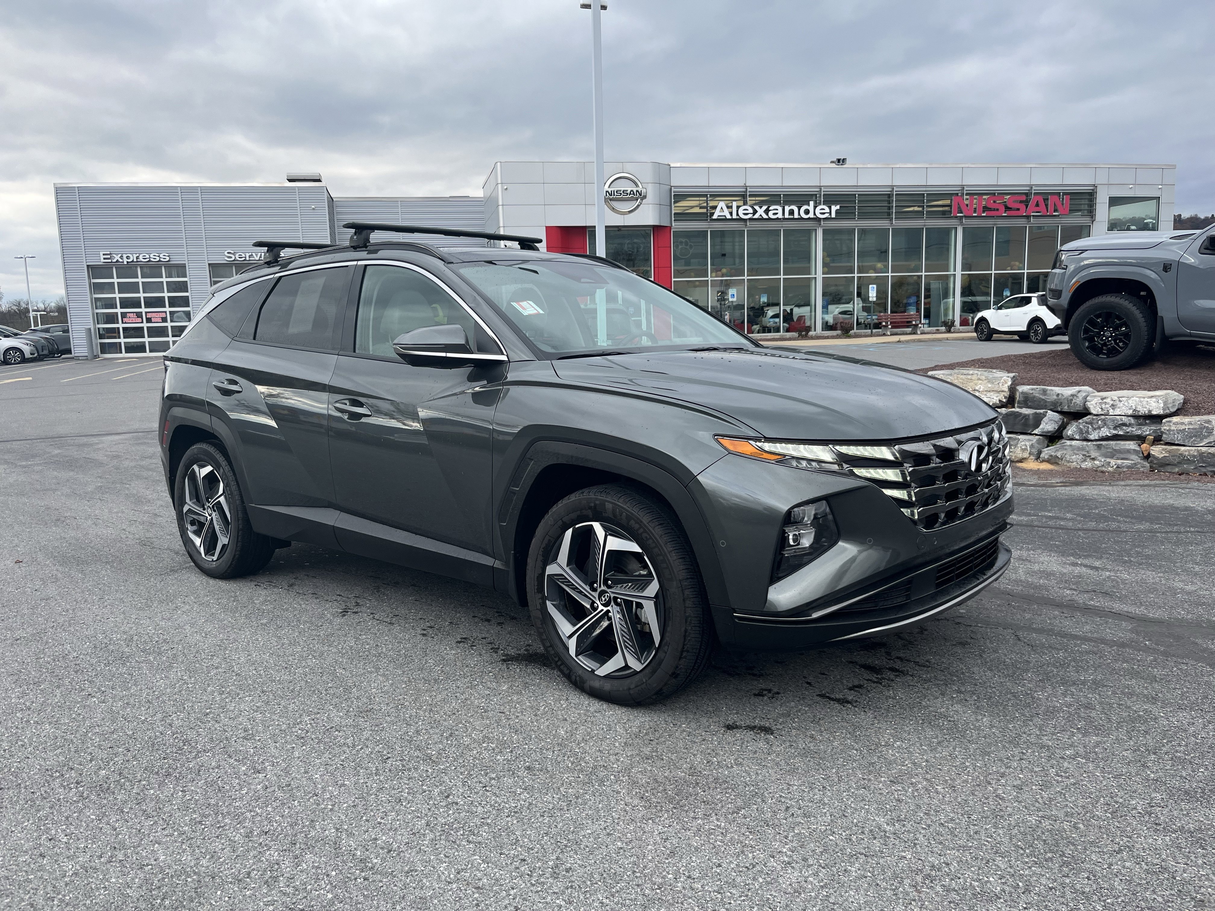 Used 2024 Hyundai Tucson Limited image 1