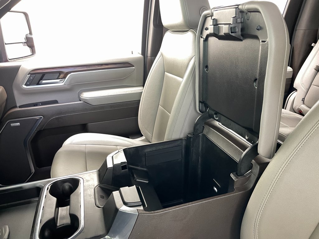 Used 2024 GMC Sierra 2500 SLT w/ SLT Premium Package image 37