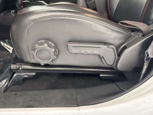 Used 2021 Jeep Wrangler Unlimited Rubicon w/ Uconnect 4C Nav & Sound Group image 16