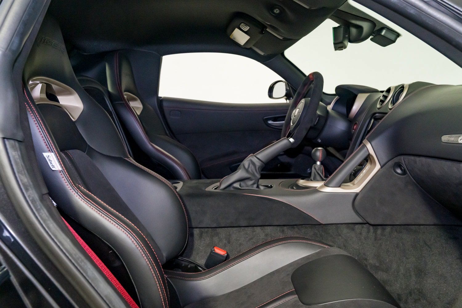 Used 2016 Dodge Viper GTC w/ ACR Package RWD image 25