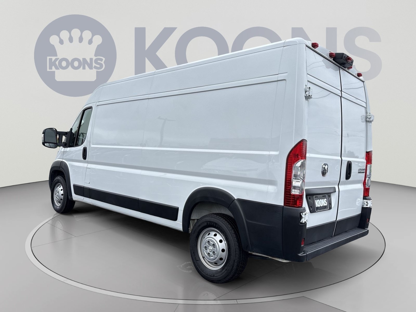 Used 2023 RAM ProMaster 2500 FWD image 4