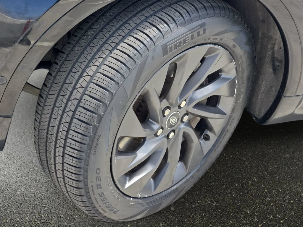 Certified 2023 Land Rover Discovery S R-Dynamic AWD/4WD image 35
