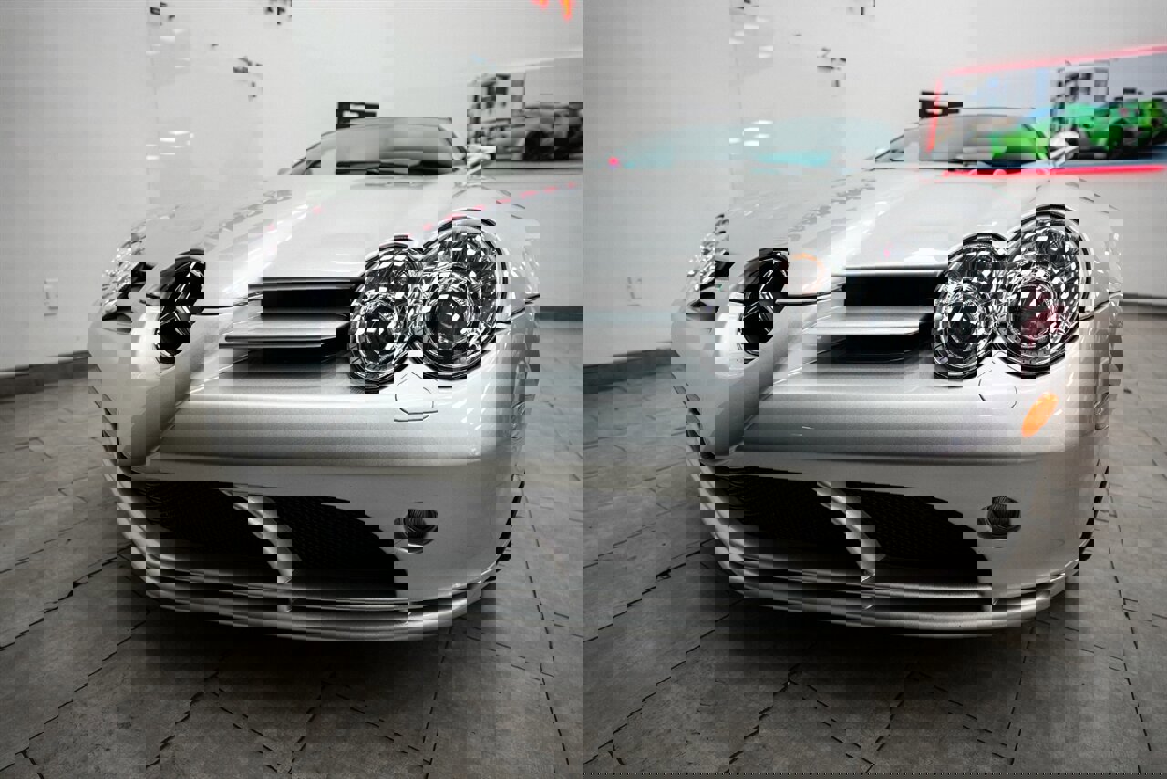 Used 2008 Mercedes-Benz SLR image 24