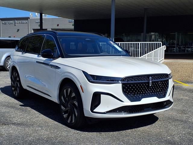 New 2025 Lincoln Nautilus Black Label w/ Jet Appearance Package AWD/4WD image 3