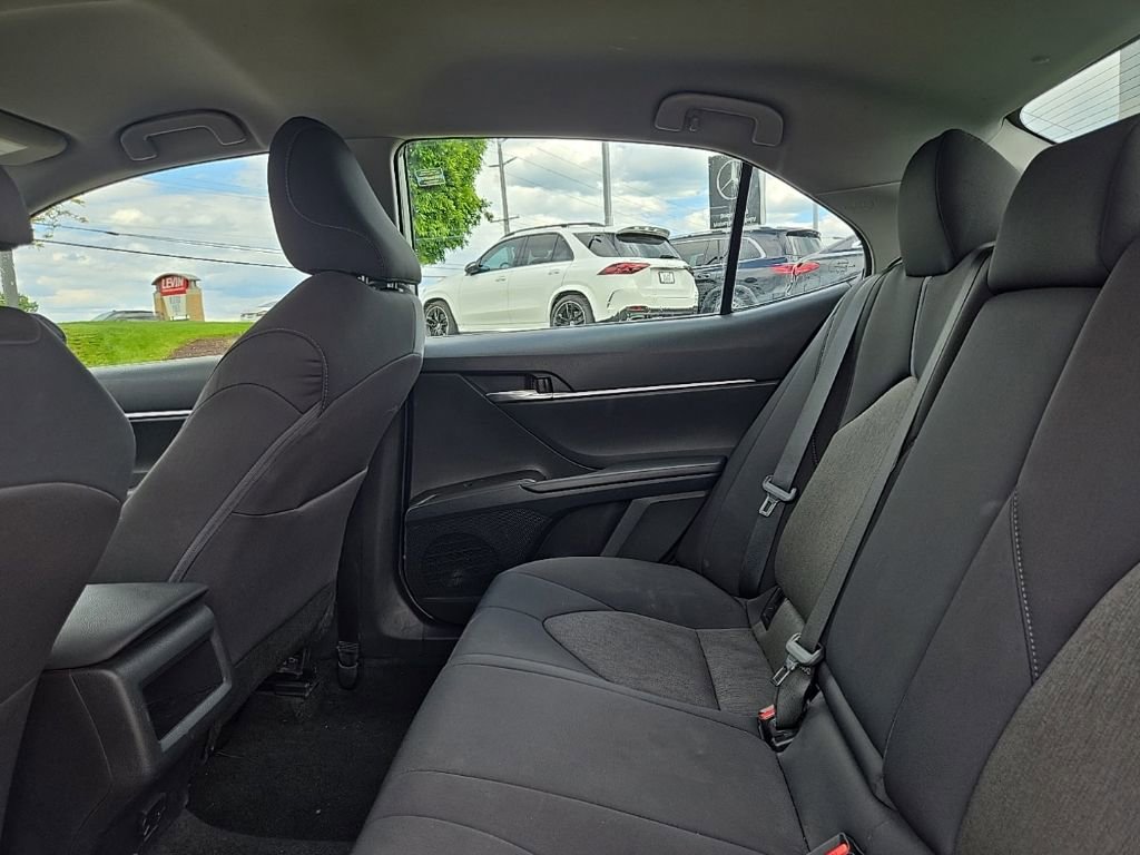 Used 2023 Toyota Camry LE FWD image 31