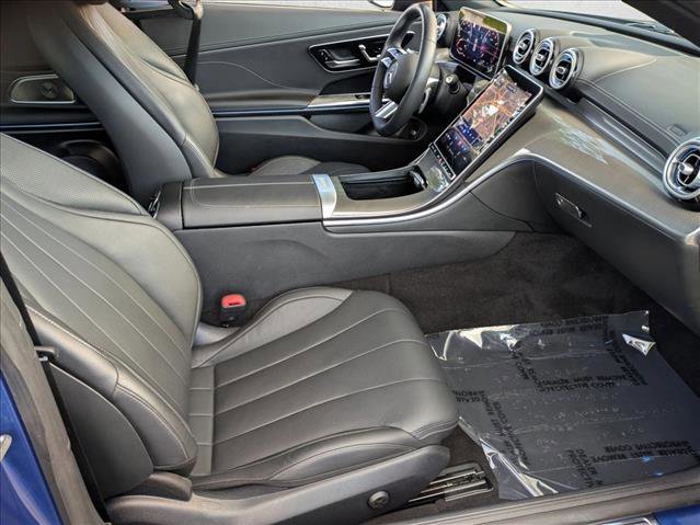 Used 2025 Mercedes-Benz CLE 300 4MATIC Coupe image 22