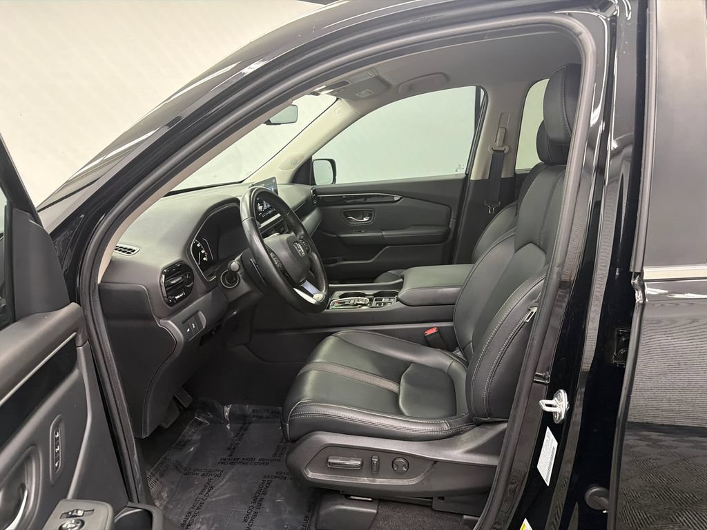 Used 2023 Honda Pilot EX-L image 9