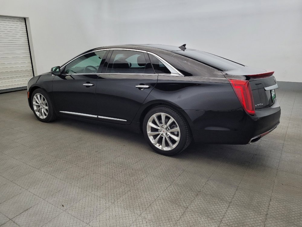 Used 2013 Cadillac XTS Premium image 3
