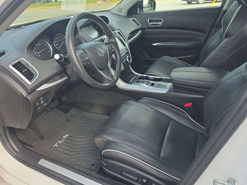 Used 2018 Acura TLX w/ Technology Package AWD/4WD image 9