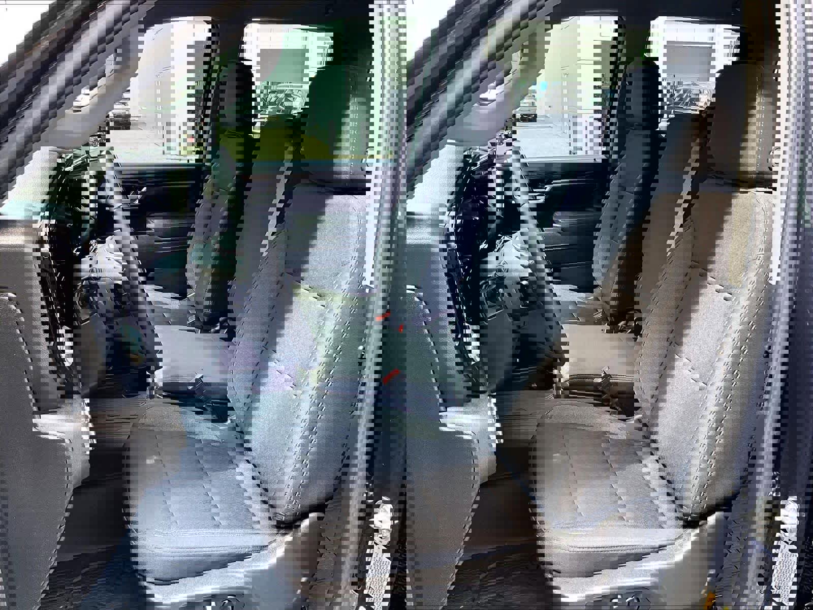 Used 2025 GMC Sierra 2500 SLE w/ SLE Convenience Package image 10