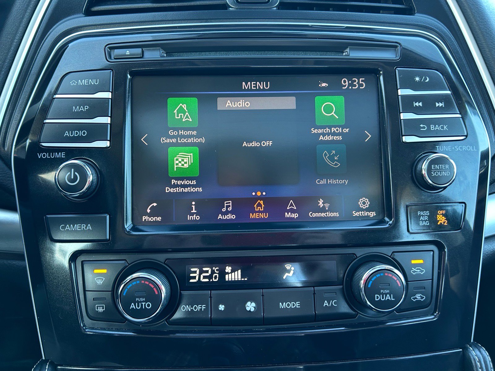 Used 2023 Nissan Maxima SL image 25