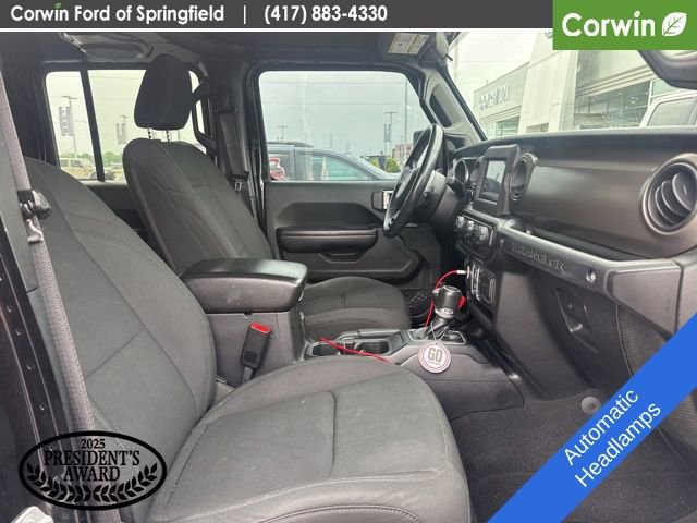 Used 2018 Jeep Wrangler Unlimited Sport S image 14