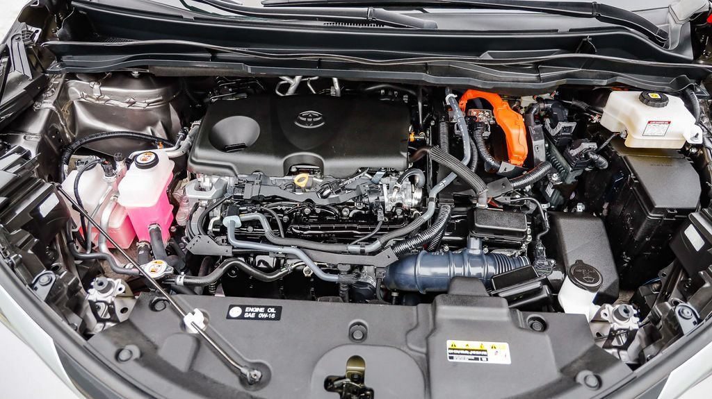 Used 2024 Toyota Sienna Platinum AWD/4WD image 33