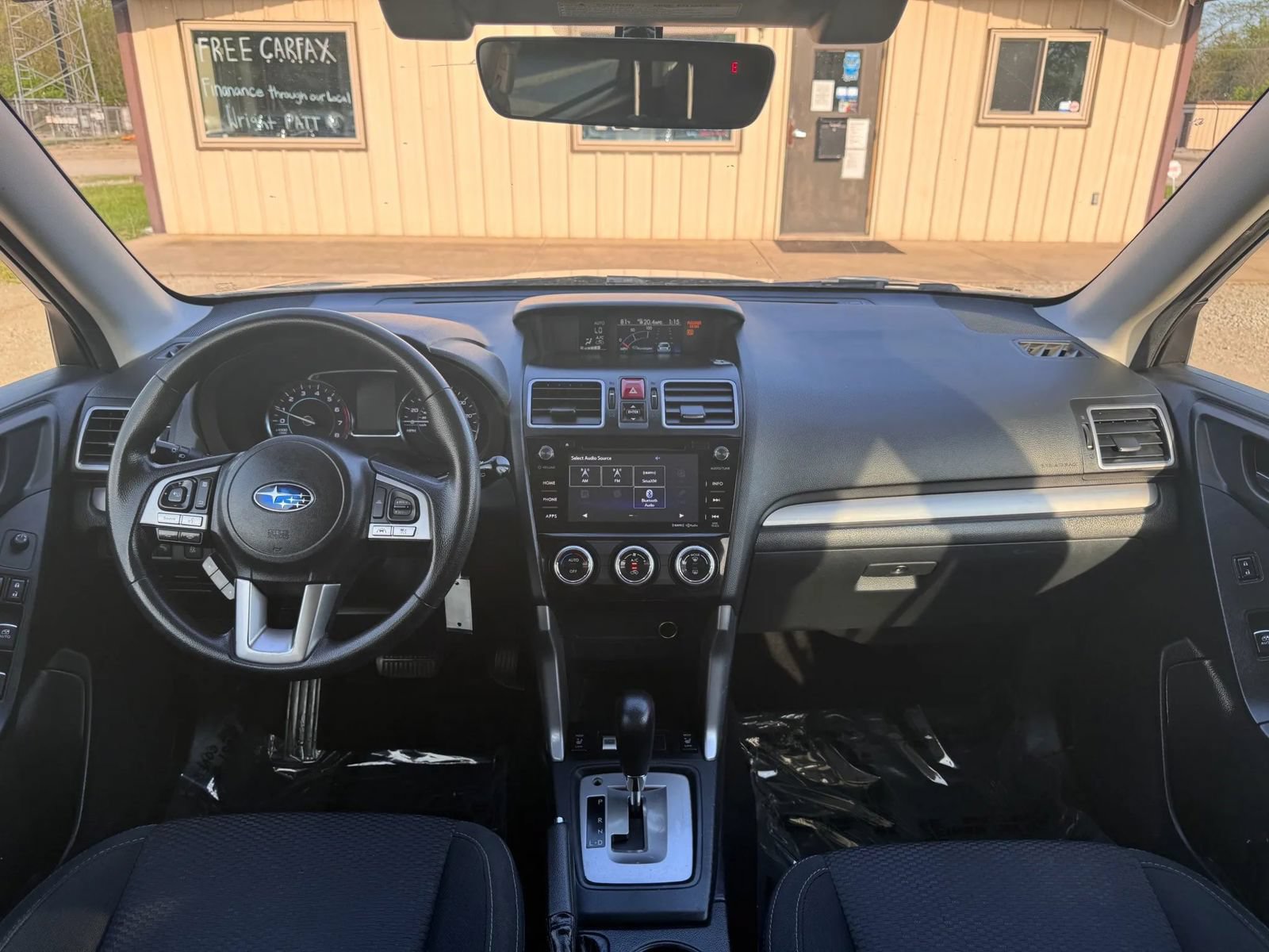 Used 2018 Subaru Forester 2.5i Premium AWD/4WD image 2