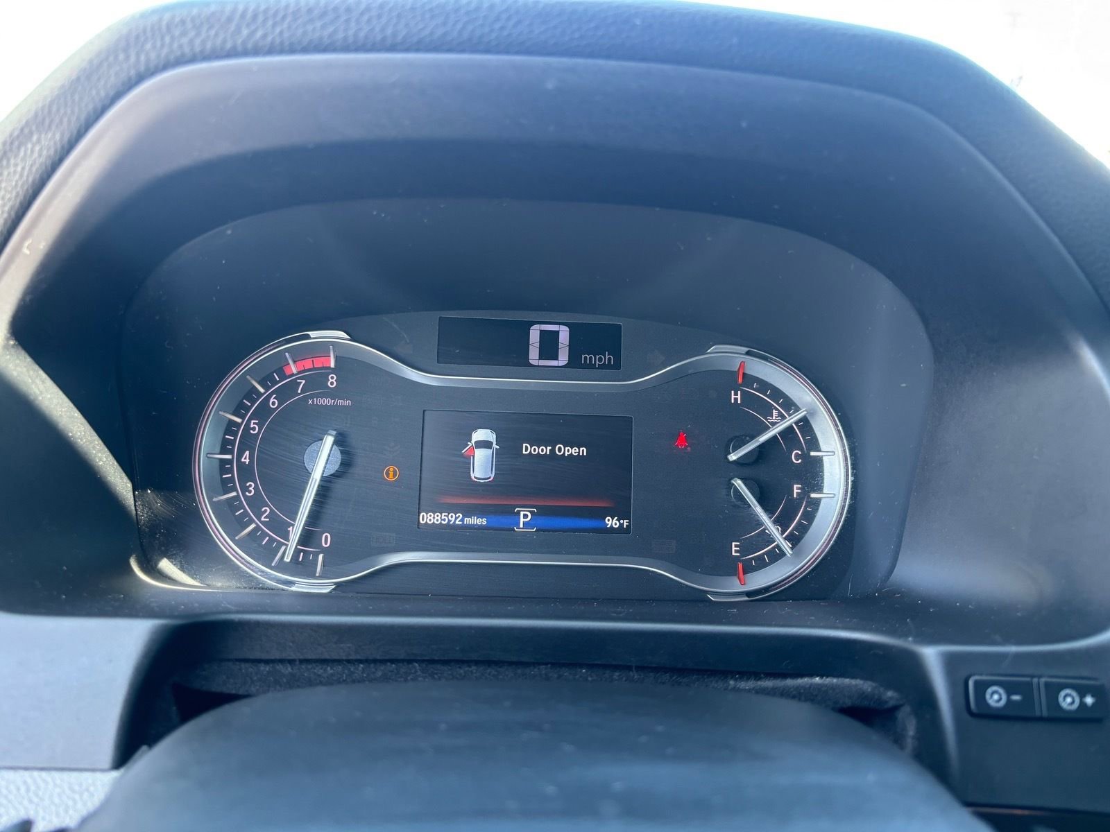 Used 2018 Honda Pilot Touring image 33