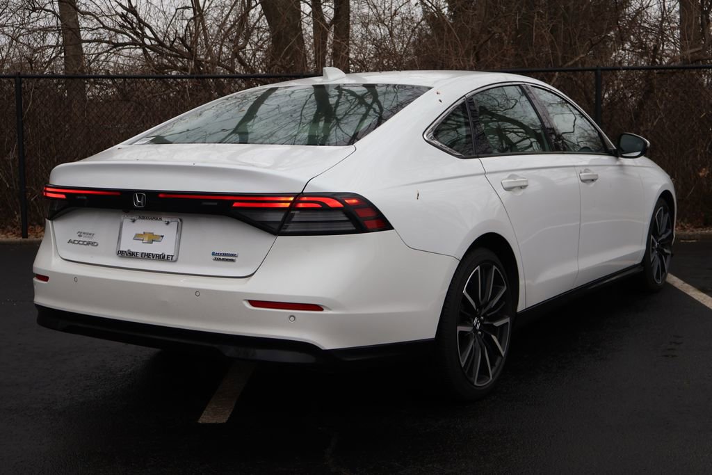 Used 2023 Honda Accord Touring image 8