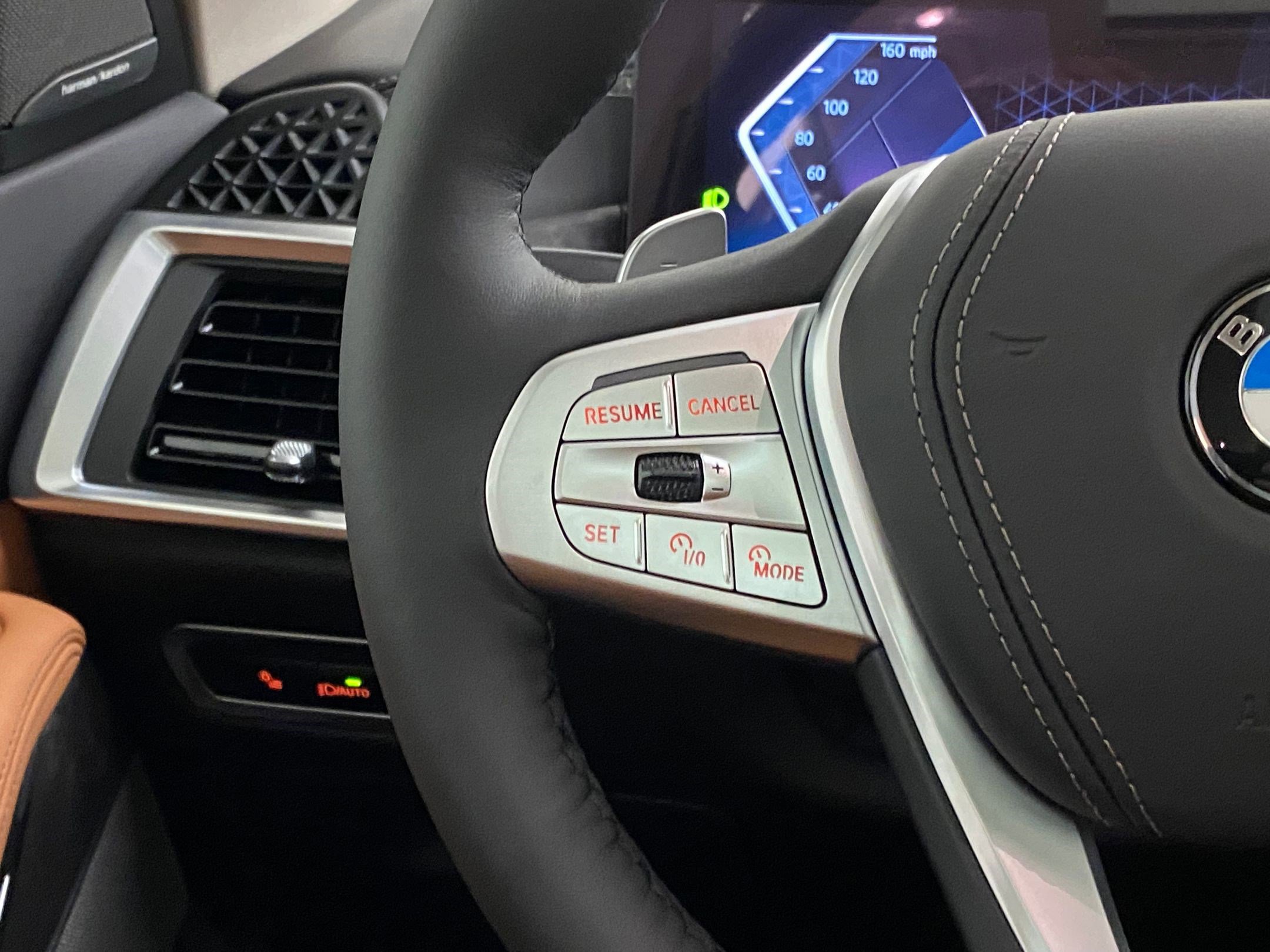 Used 2026 BMW X7 xDrive40i image 17