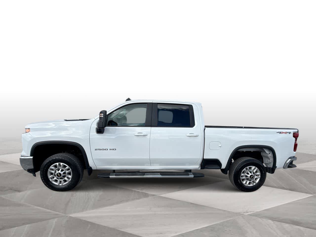 Used 2025 Chevrolet Silverado 2500 LT w/ Convenience Package AWD/4WD image 5