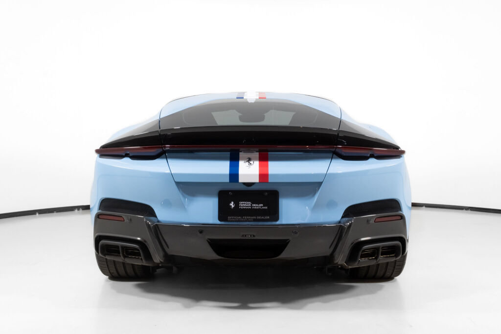 Used 2025 Ferrari 12Cilindri RWD image 7