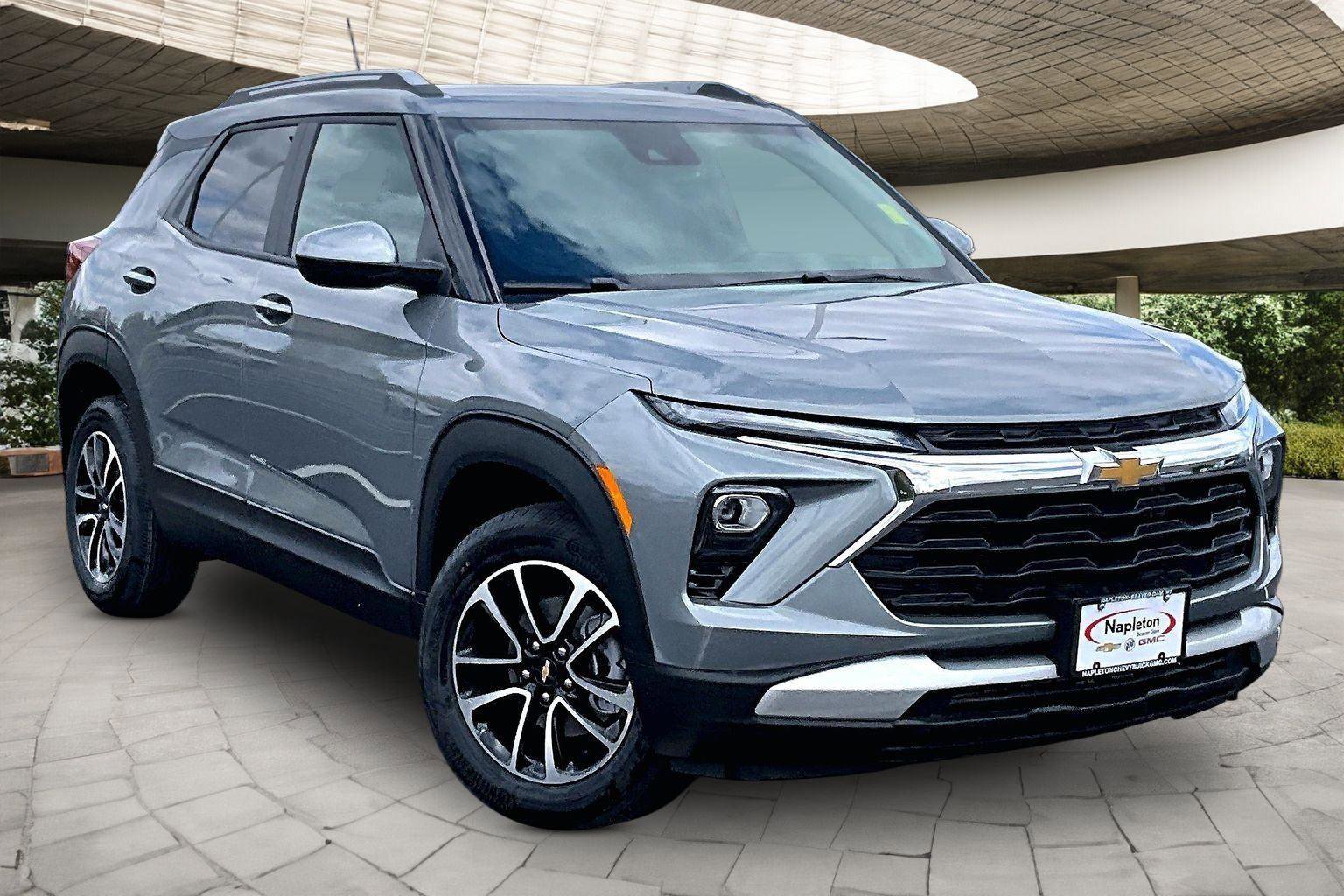 New 2026 Chevrolet TrailBlazer LT w/ Convenience Package AWD/4WD image 2