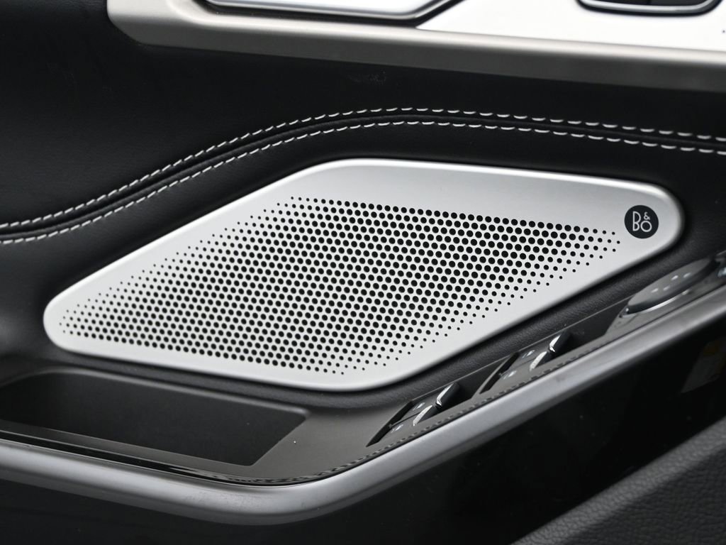 Certified 2023 Ford Explorer ST w/ Equipment Group 401A AWD/4WD image 19