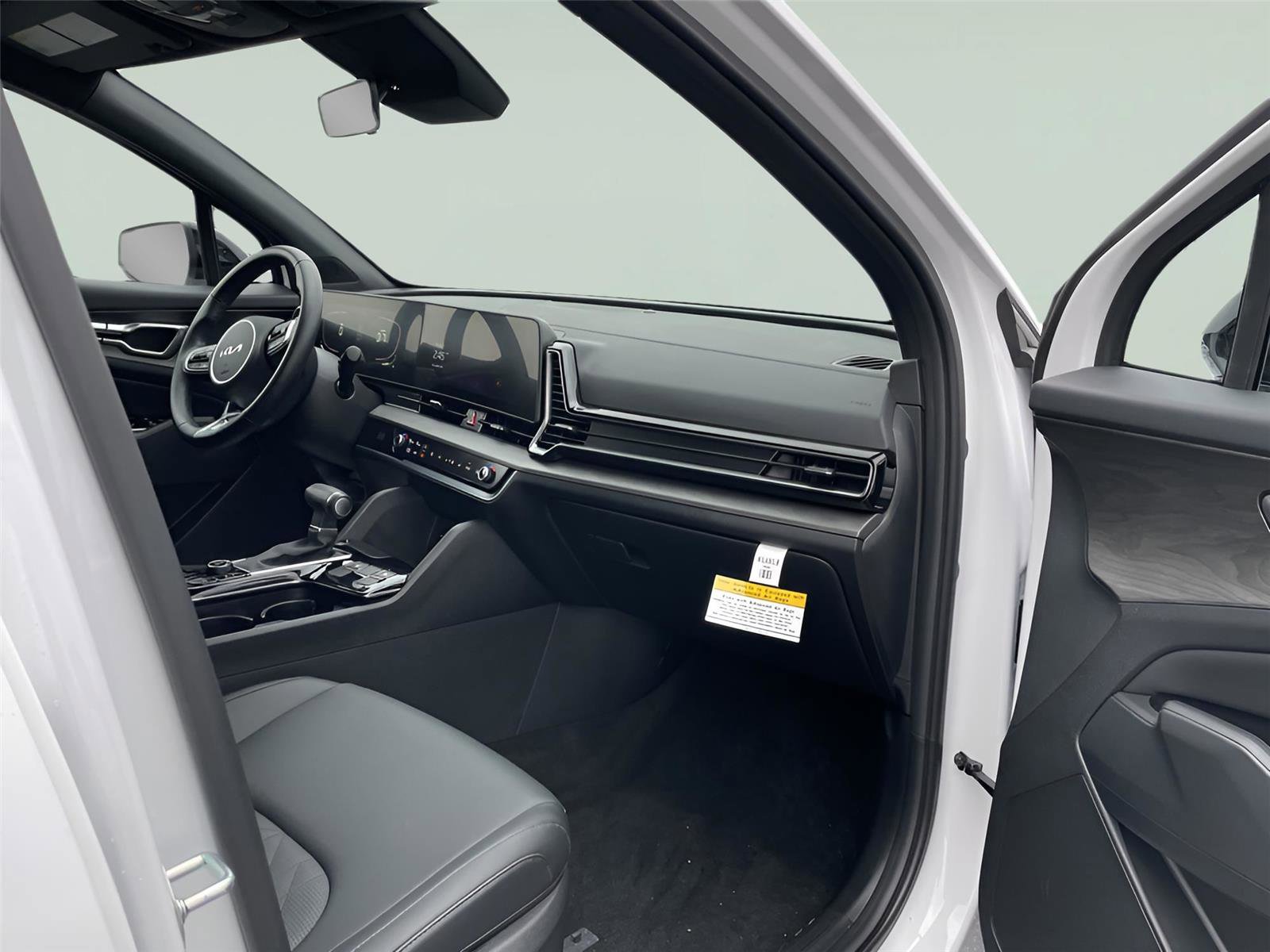 Used 2025 Kia Sportage X-Line image 21