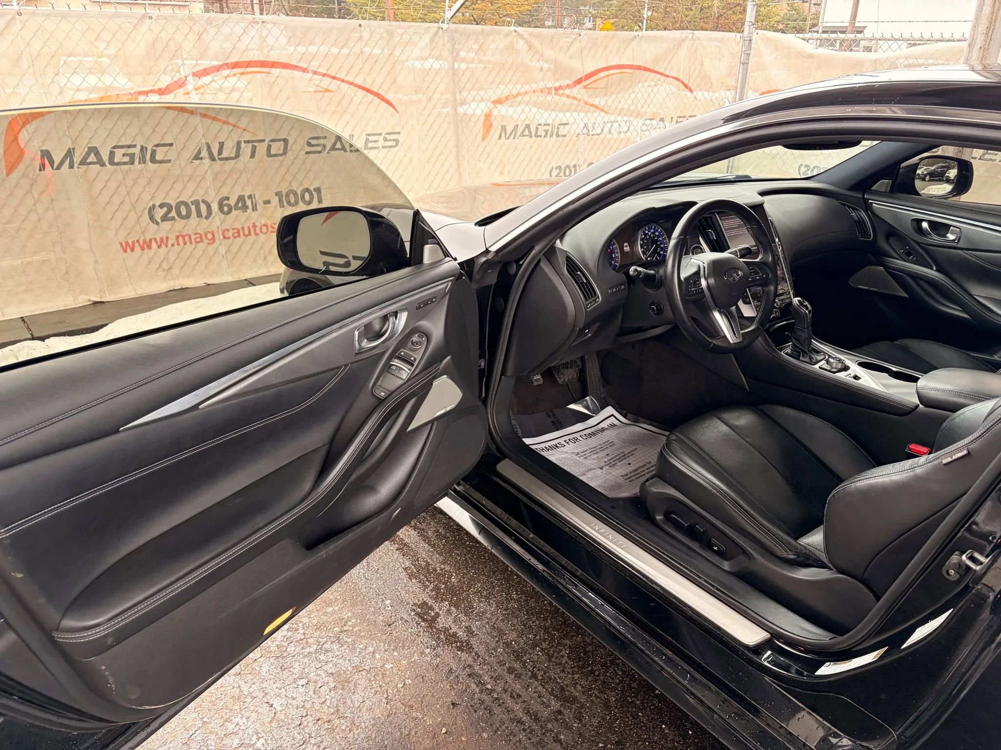 Used 2018 INFINITI Q60 3.0t Luxe w/ Sensory Package 3.0T Luxe image 61