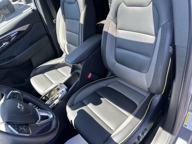 Used 2024 Chevrolet TrailBlazer ACTIV w/ Convenience Package AWD/4WD image 15