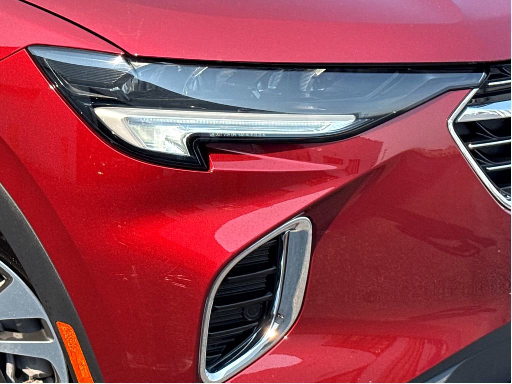 Used 2022 Buick Envision Essence w/ Technology Package I image 5