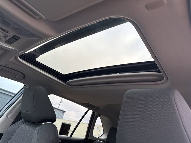 Used 2023 Toyota RAV4 XLE w/ Convenience Package image 32