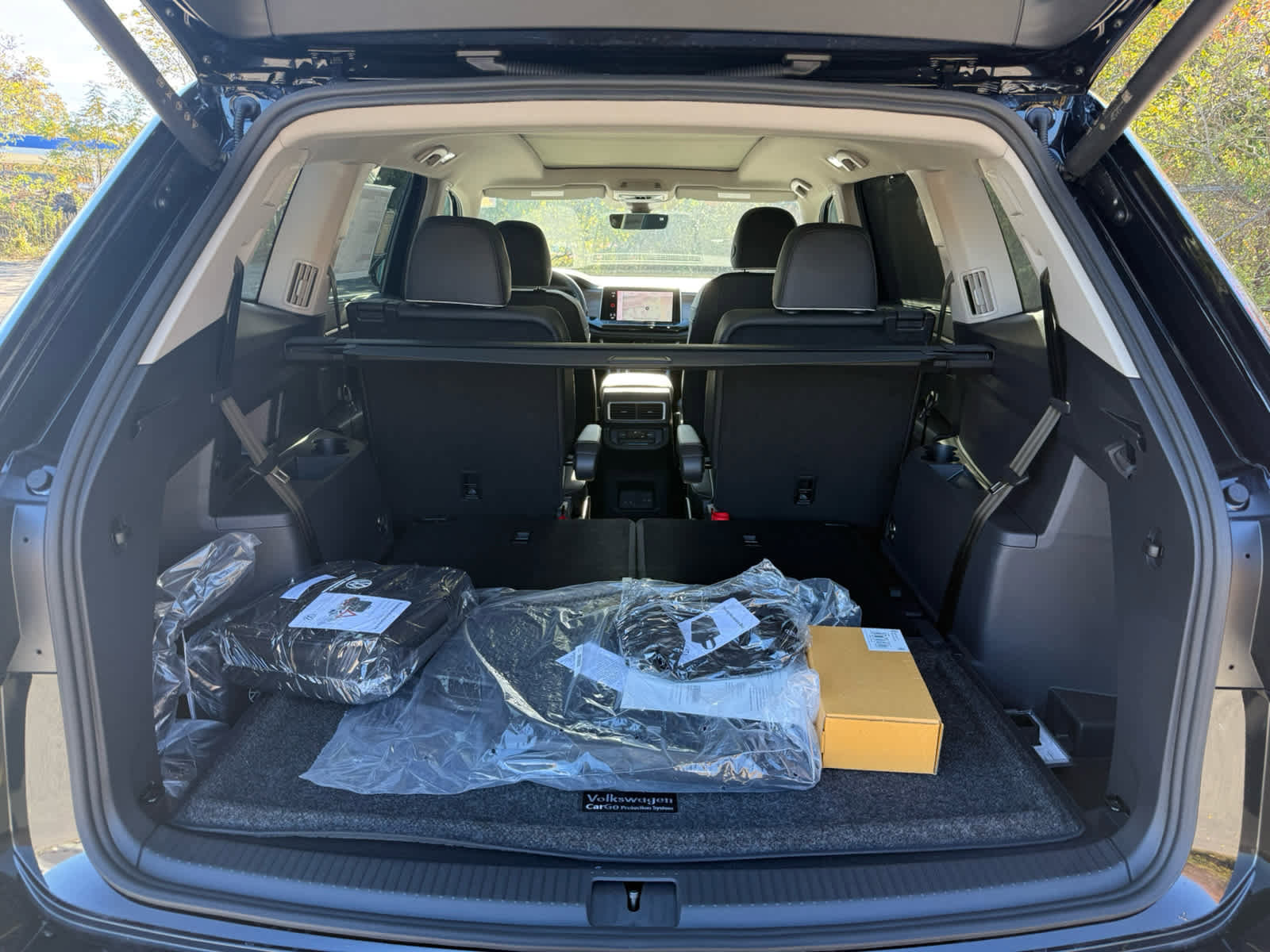 New 2026 Volkswagen Atlas SEL Premium R-Line image 13