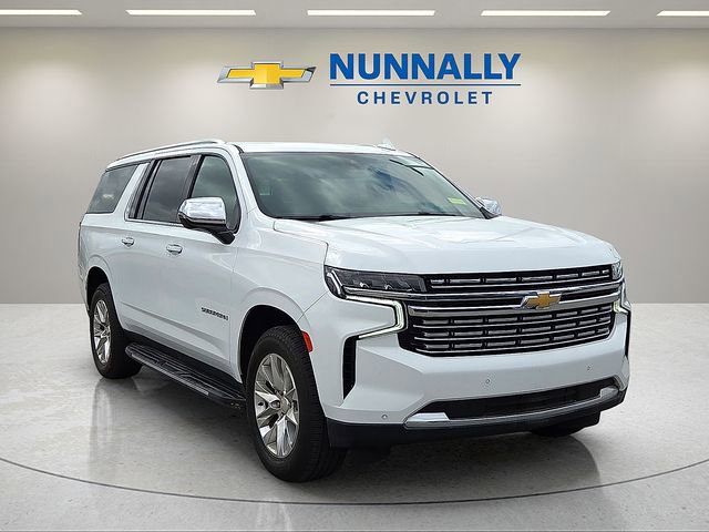 Used 2022 Chevrolet Suburban Premier RWD image 7